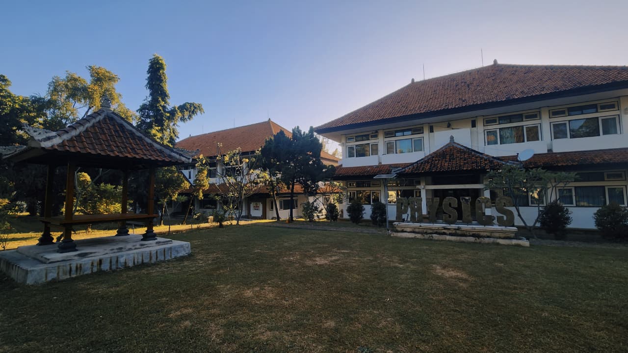 WhatsApp Image 2025-08-14 at 08.18.38 (1)